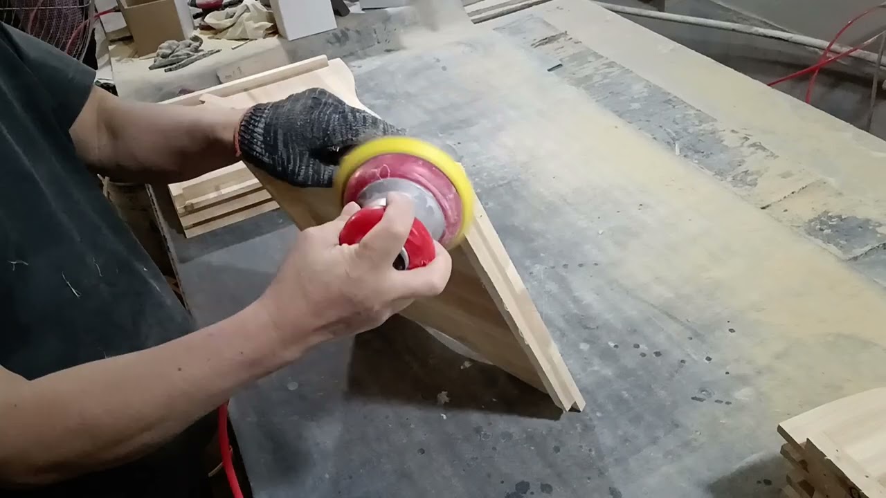 Furniture Factory - Wood board edge sanding