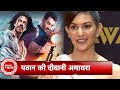 Amyra Dastur Reaction On Pathaan At Urbane Award 2023