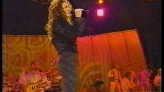 Gloria Estefan - Get On Your Feet (Live in Las Ventas, Madrid, 17 Octubre 1996)