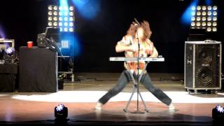 10/11/13 &quot;Weird Al&quot; Yankovic - You Make Me