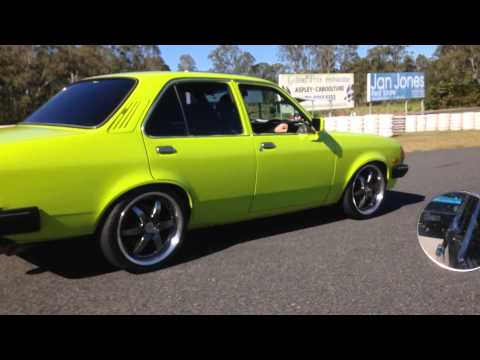 lakeside race  fj20 gemini (green) vs ca18 GemIni (in car view)