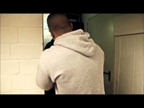 Farid Bang und Kollegah lachen sich Kaputt [ JBG2 DVD-Trailer #3 ]