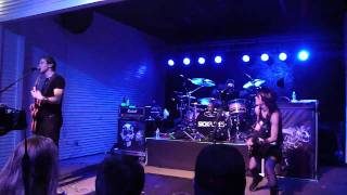 Sick Puppies - Pretender