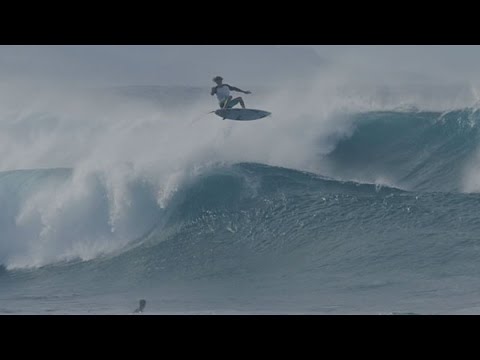 2016 Surfer Awards: Best Maneuver - Albee Layer
