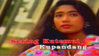Download lagu Azlina aziz wajah mu dimana mp3 Download lagu Azlina aziz wajah mu dimana mp3