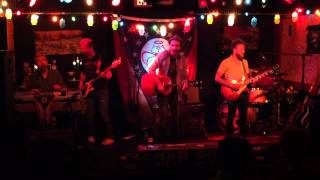 Red Wanting Blue - Walkin Shoes