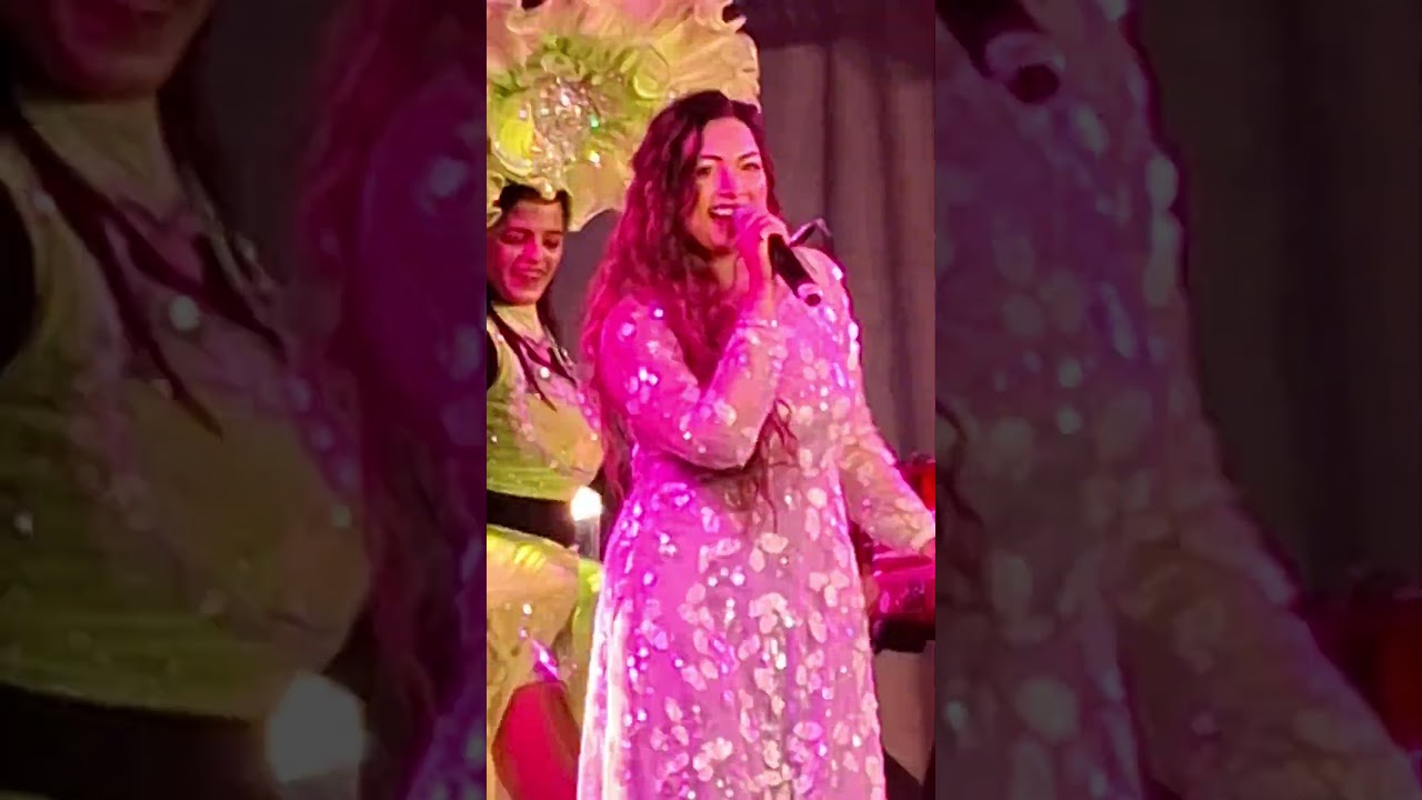 Dilbar Dilbar song by Jyotirmayee Nayak #jyotirmayeenayak #hindisong #viral #dilbar #trending