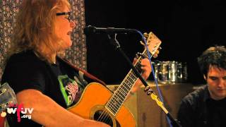 Indigo Girls - "Able to Sing" (Live at WFUV)