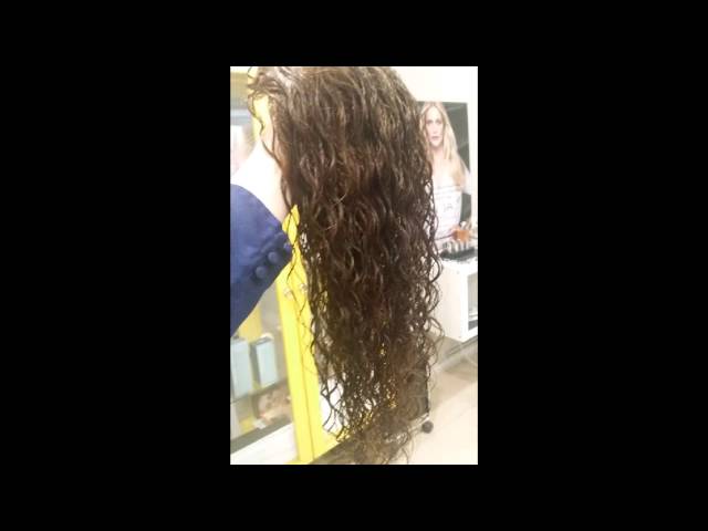 Vídeo relacionado con OUFEI 20 Pulgadas De Largo Natural Rizado Negro Ombre Pelucas Marrones Para Las Mujeres De Pelo Sintético Natural Resistente Al Calor De Fiesta Diaria Cosplay Desgaste