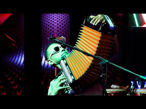 Yovanny Polanco - Por Culpa De Ella (En vivo 2022)