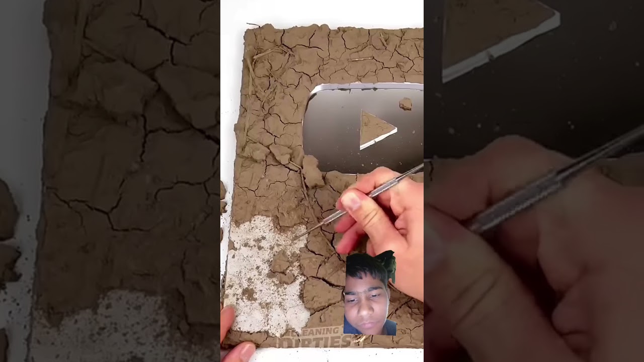 cleaning the dirty YouTube play button #diy #smartphone #trendingshorts #viral #trendinshorts