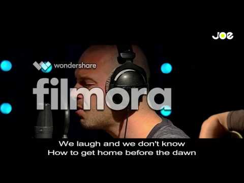 Stan Van Samang - Little moon rises (ft. Sarah Bettens)