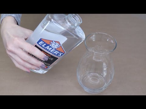 She pours Elmer's glue into a $1 vase for a breathtaking idea!