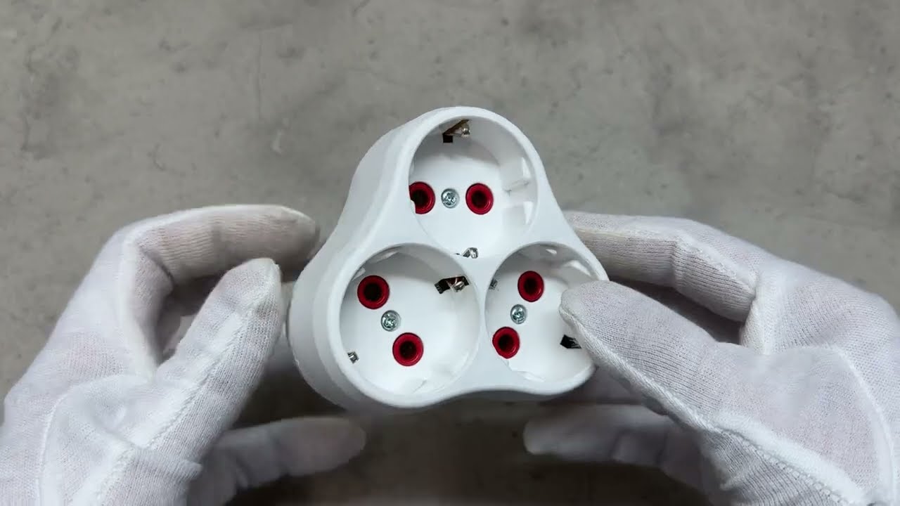 Тройник NEOMAX NX1014 с заземлением белый