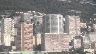 preview picture of video 'CIDADE DE MONTE CARLO - MÔNACO- VISTA DO PORTO - VIEW OF MONTE CARLO (MONACO) CITY FROM HARBOR'