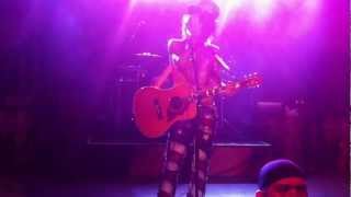 The Darkness - Holding My Own