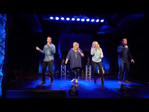 The Browns - "Brighten The Corner Where You Are" [Live]