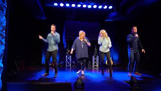 The Browns - "Brighten The Corner Where You Are" [Live]