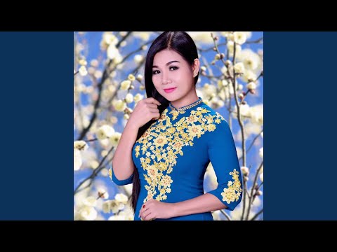 Thể hiện bởi Dương Hồng Loan