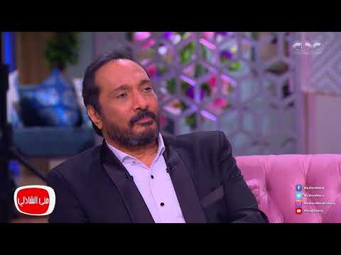 معكم منى الشاذلى - مدحت صالح يبدع في غناء كوكب تاني في معكم مني الشاذلي