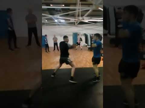 Dave casserly preparing muay thai for fight in cork