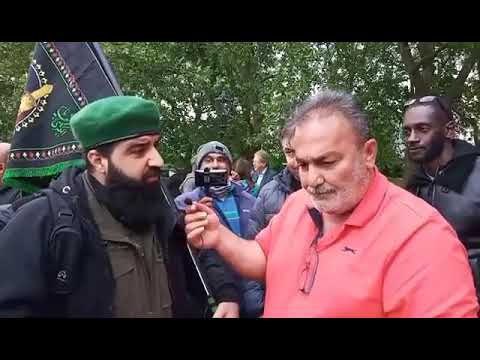 في لندن هايد بارك احدالشيعةيسب الصحابي الجليل عمربن الخطاب رضي الله عنه قام أحدبالدفاع عن عمرالخطاب
