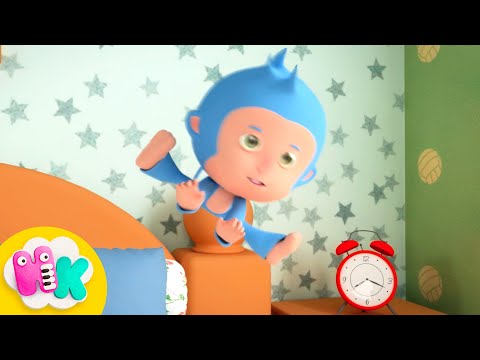 Un Petit Singe sautant sur le lit 🐒 | HeyKids Comptines pour bébé | Animaj Kids