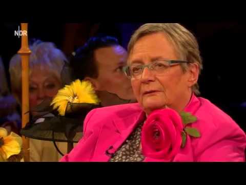 b 2005 Bibliothek ARD Hutblumenfabrikantin Heide Steyer   NDR Talk Show   NDR