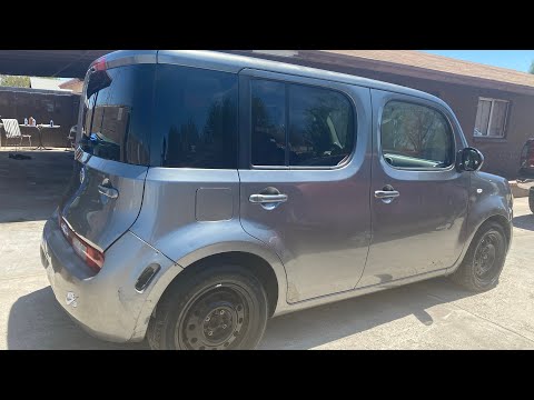 Detailing my moms car!!