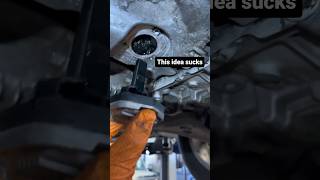 Download lagu Change engine sensor without draining the oil👍 #brilliant #genius #mechanic #mindblown mp3