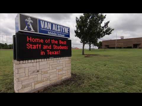Chapel Creek Farms, Stonehollow Homes