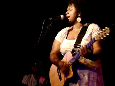 Antiga Poesia - Ellen Oléria e Pret.Utu