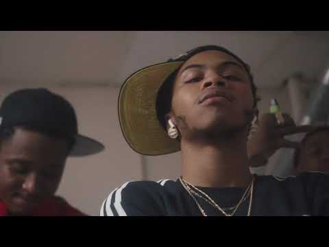 Luh Red - "Get Back"