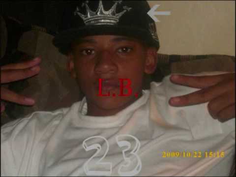 L-Beezy,DeezY Dee,Yae,DreW-4 Da Ladiesz