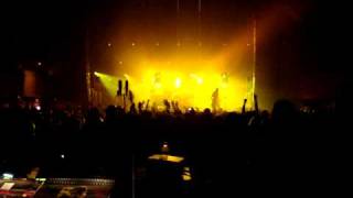 The Prodigy Live in NYC 2009 - Diesel Power Remix (Partial)