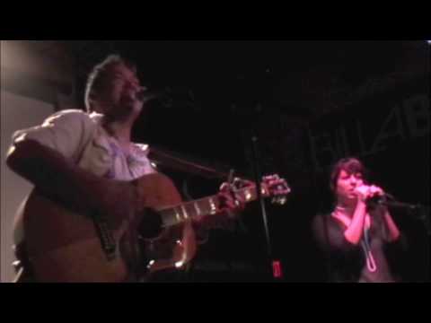 Mikey de Lara - Light Across The Ceiling @ Dakota Music Lounge (10/6/09) feat. Melissa Betts