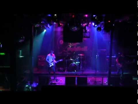 Perasmena - Groteska live @ Eightball