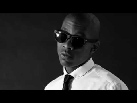 Reason feat Tumi, Ginger Trill, L Tido & Moneoa   No Sleep remix Clip official 2013