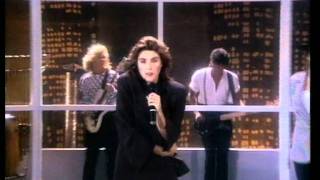 Laura Branigan (clip) - Shattered Glass