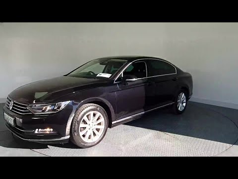 172MO572 - 2017 Volkswagen Passat HIGHLINE 1.6TDI M6F 120HP 4DR 21,495