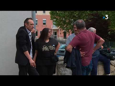 download lagu mp3 mp4 Casse Auto Ariege, download lagu Casse Auto Ariege gratis, unduh video klip Casse Auto Ariege