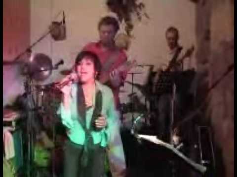 Let it Rain - Amanda Marshall -  cover Dana Mash Live