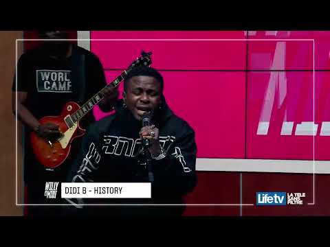 Didi B interprète son single '' history ''dans le wamacoustique.