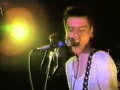 Newtown Neurotics - No Respect