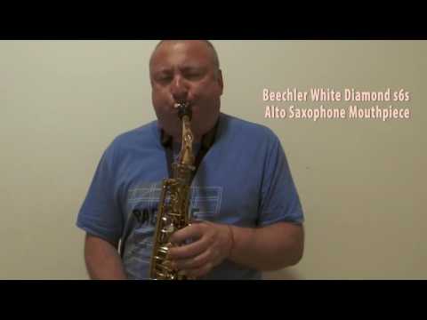 Robert is Testing A New Beechler White Diamond s6s Alto Saxophone Mouthpiece