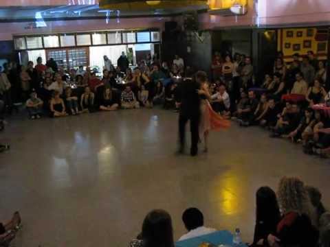 RODRIGO PALACIOS y AGUSTINA BERENSTEIN en ¡Viva la Pepa! milonga 1/4