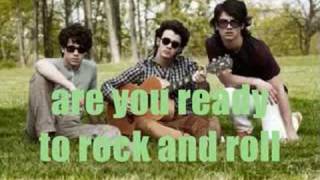 Jonas Brothers - Live To Party [Lyrics]