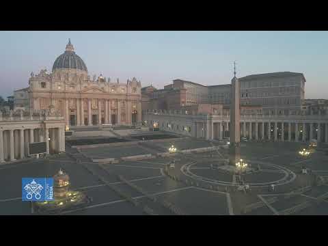 Video: El féretro del papa Francisco es trasladado en un vehículo hacia la basílica de Santa María la Mayor
