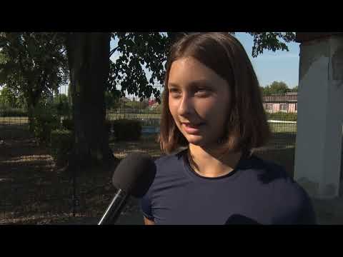 Horváth Eszter - aranyérmet szerzett a dombóvári úszó lány