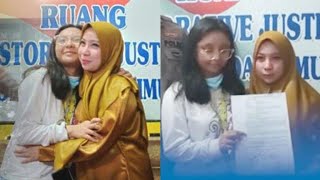 Download lagu VINNY FOLLOWS IN THE FOOTSTEPS OF RESBOB, A YOUNG DOCTOR WHO IS A SUNDANE mp3 Download lagu VINNY FOLLOWS IN THE FOOTSTEPS OF RESBOB, A YOUNG DOCTOR WHO IS A SUNDANE mp3